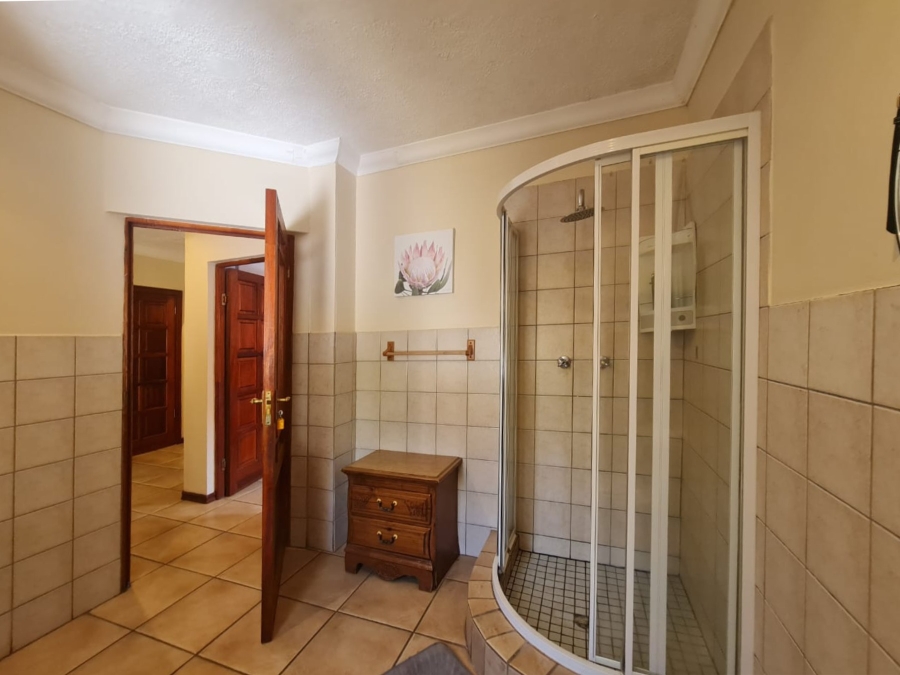 To Let 4 Bedroom Property for Rent in Eagles Landing North West